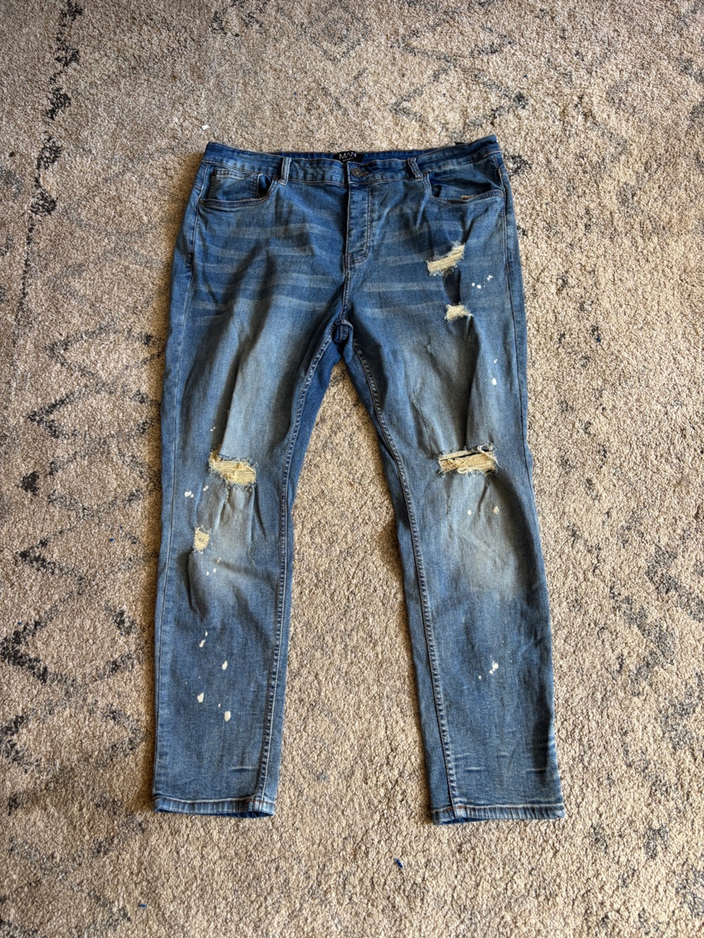 Slim Distressed Skinny Jeans in Blue